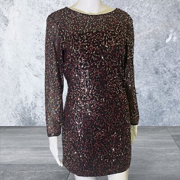 H&M Dresses & Skirts - ‎H&M Long Sleeve Low Back & Red Sequin Dress
